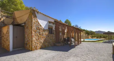 Rustic finca in Alcalá la Real photo 4