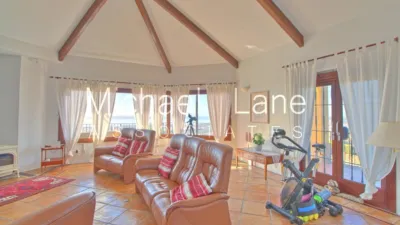 Rustic Finca in Altos de Estepona photo 12