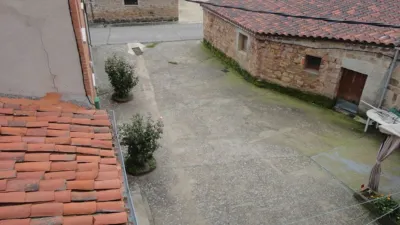 Townhouse in Castrillo de La Reina photo 35