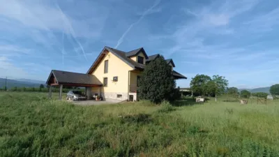 Chalet en Carracedelo photo 3