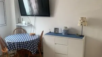 Apartamento en alquiler en Avenida de Los Playeros, 19, Los Cristianos (Arona) de 900 €<span>/mes</span>