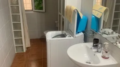 Apartamento en alquiler en Avenida de Los Playeros, 19, Los Cristianos (Arona) de 900 €<span>/mes</span>