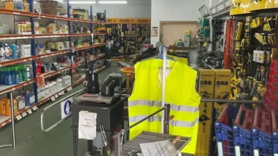 Local comercial en alquiler en Carballo (Carballo) - Vista 2