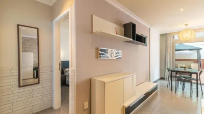 Piso en alquiler en los Cristianos, Los Cristianos (Arona) de 1.100 €<span>/mes</span>