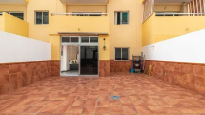 Piso en alquiler en los Cristianos, Los Cristianos (Arona) de 1.100 €<span>/mes</span>