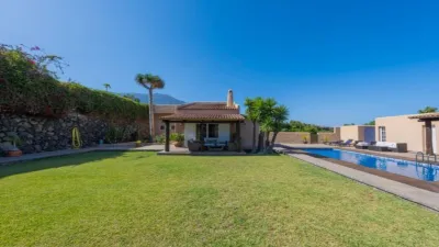 Chalet en venta en Arafo, Arafo de 990.000 €