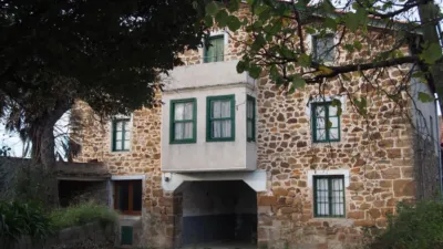 Rustic Finca in Zelaia