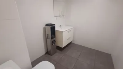 Oficina en alquiler en Ensanche - Más