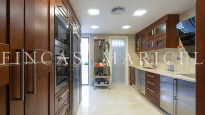 Penthouse in Can Girona-Terramar-Vinyet photo 12