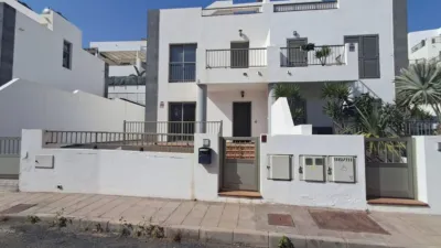 Chalet in Playa Blanca - Granadas - Los Pozos photo 2