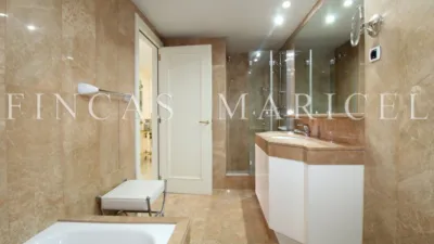 Penthouse in Can Girona-Terramar-Vinyet photo 40