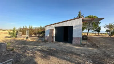 Rustic Finca in Casatejada photo 13