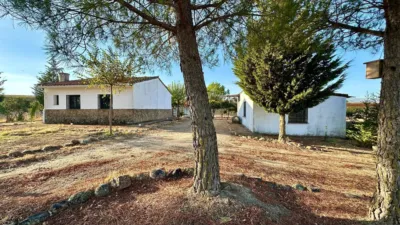 Rustic Finca in Casatejada photo 3