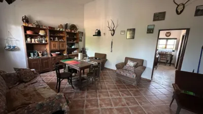 Rustic Finca in Casatejada photo 9