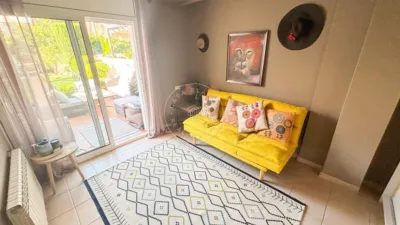 Semi-detached house in El Rieral-Can Sabata photo 2