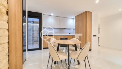 Apartment in Traditional Centre photo 4
