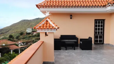 Chalet in Barrio de San José Alto photo 3