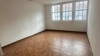Apartment in Ensanche photo 4