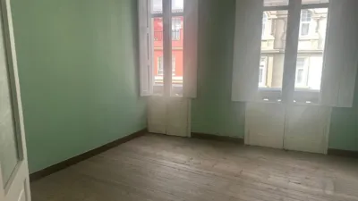 Apartment in Ensanche photo 8