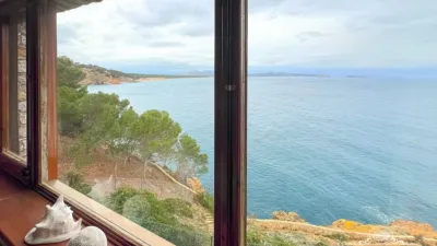 Chalet in Platja d'Aiguafreda photo 3