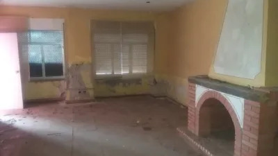 Chalet en venta en Oropesa, Oropesa de 40.000 €