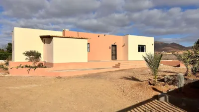Rustic Finca in Tuineje photo 2