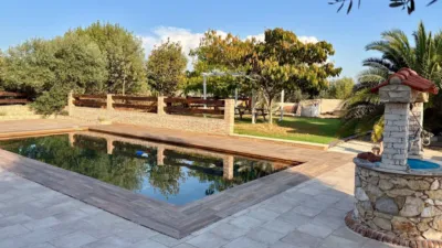 Rustic Finca in Malpartida de Plasencia photo 14