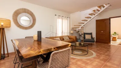 Chalet en venta en Calle Sabina, número 3A4, Corralejo (La Oliva) de 415.000 €