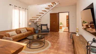 Chalet en venta en Calle Sabina, número 3A4, Corralejo (La Oliva) de 415.000 €