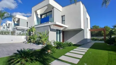 Chalet in Golf Bahía Urbanisation photo 10