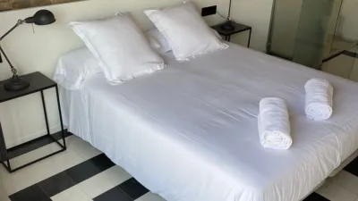 Piso en alquiler en Eixample-Centre, Eixample-Centre (Girona Capital) de 3.000 €<span>/mes</span>