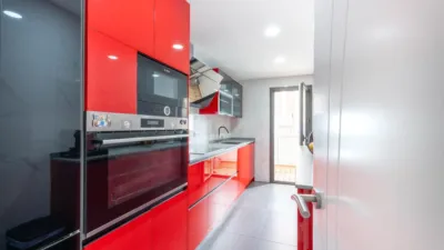 Piso en venta en Cementiri Vell, Cementiri Vell (Distrito Vallparadís-Escoles. Terrassa) de 329.000 €