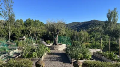 Chalet en alquiler en Llorà, Llorà (Sant Martí de Llémena) de 3.500 €<span>/mes</span>