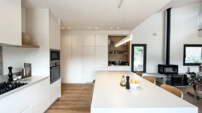 Chalet en alquiler en Llorà, Llorà (Sant Martí de Llémena) de 3.500 €<span>/mes</span>