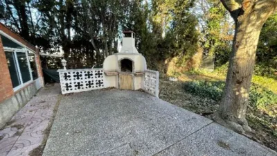 Chalet en venta en Utebo, Utebo de 295.000 €