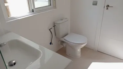 Piso en alquiler en Centro-Zona Calle Castillo, Centro-Zona Calle Castillo (Distrito Centro-Ifara. Santa Cruz de Tenerife Capital) de 1.350 €<span>/mes</span>