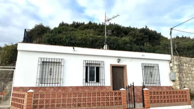 Finca rústica en venta en Calle Minasierra Alta, Número 1, Zona Ronda de Poniente-Avenidas Salobreña-Enrique Martín Cuevas (Motril) de 240.000 €