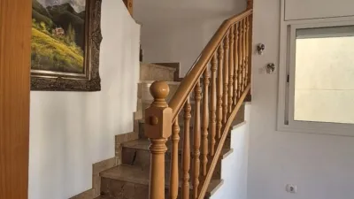 Semi-detached house in Calafell Poble photo 14