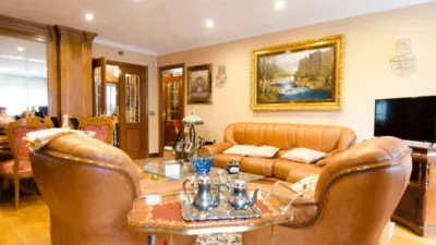 Apartment in Moscardó photo 4
