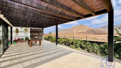 Chalet in Caldereta photo 5