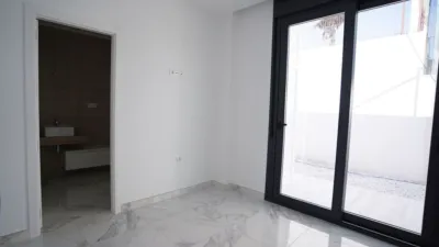 Chalet in Cotelles photo 10