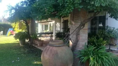 Chalet en venta en Guadalmar, Guadalmar (Distrito Churriana. Málaga Capital) de 2.200.000 €