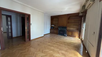 Apartment in Plasencia photo 3