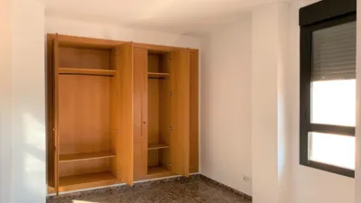 Piso en alquiler en Benicalap - Imagen 10