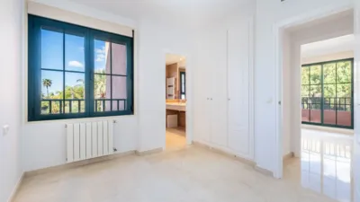Apartment on Calle Viena, No. 47 photo 22