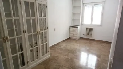 Apartment in Centre photo 11