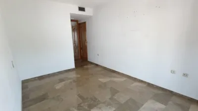 Apartment in Centre photo 3