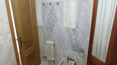 Apartment in Centre photo 16