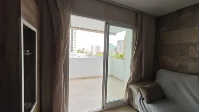 Piso – Benidorm - Más