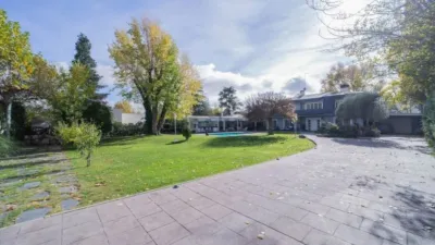 Chalet en Villafranca del Castillo photo 4